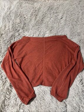 Love Riche Rust Off-Shoulder Cropped Sweatshirt